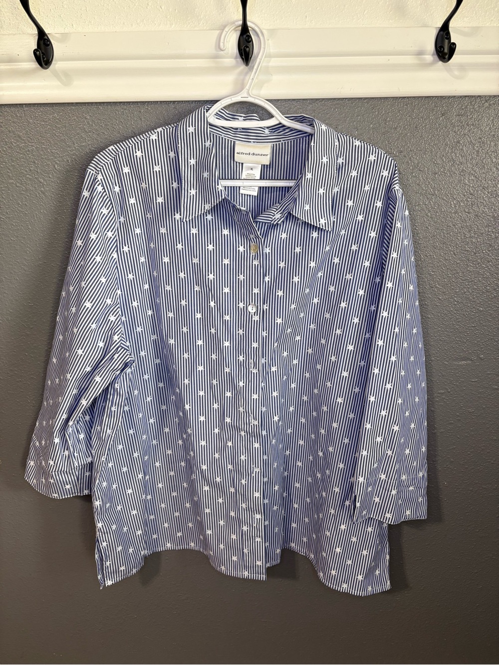 Alfred Dunner Women's Blue Striped Button-Up Shirt XL (SKU 224)